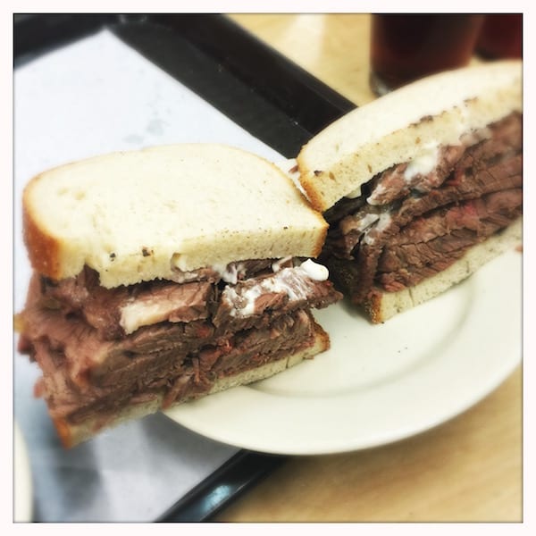 Katzs_deli_NY_.brisket_sandwich