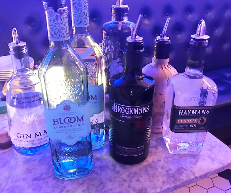 Foodie Explorers Glasgow food blog Alston Bar and beef gin masterclass