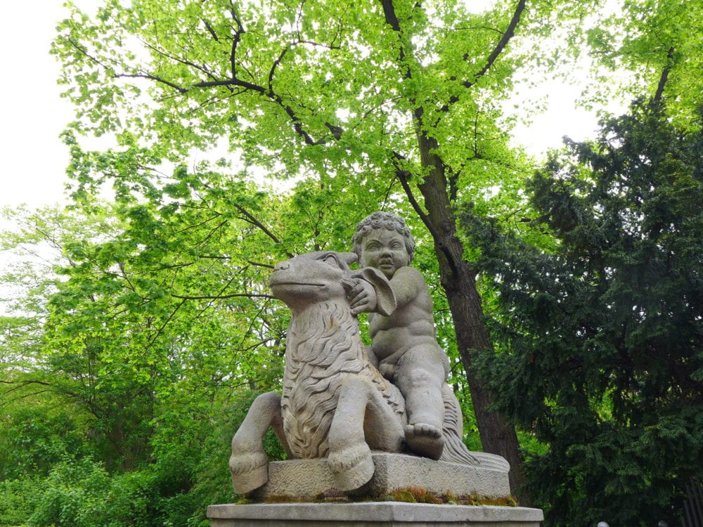 fairytale fountain berlin