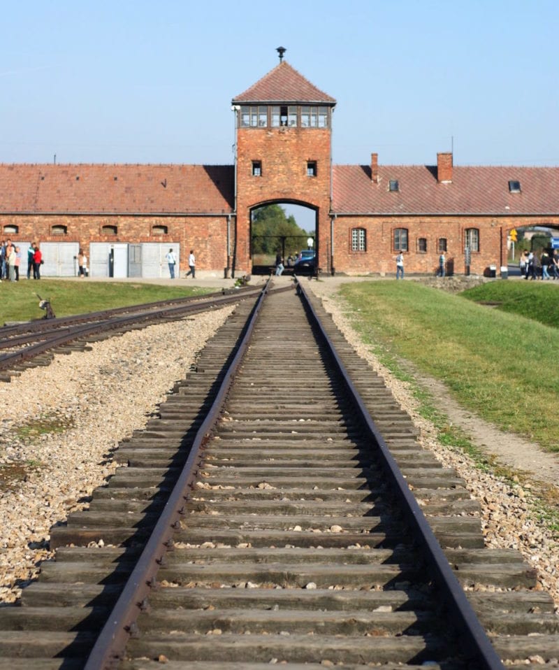 auschwitz birkenau entrance