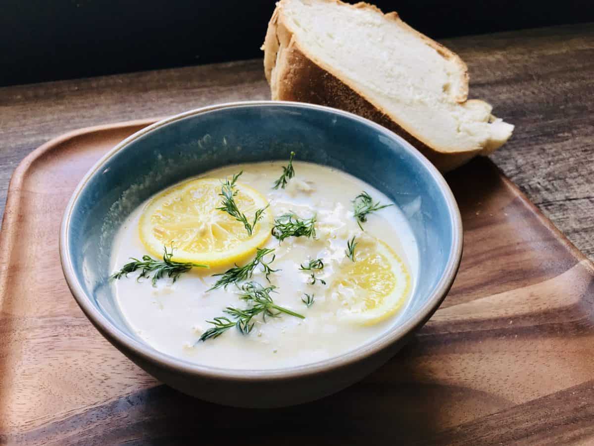 Greek chicken and lemon soup 