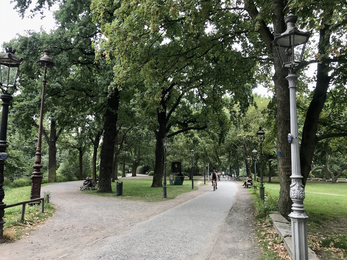 berlin_gas_lamp_museum_landscape3