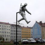 Wall jumper mauerspringer sculpture