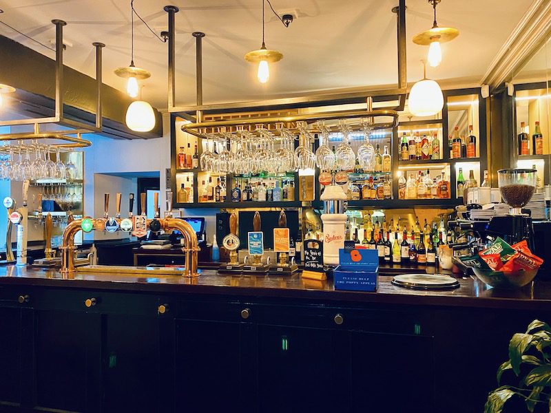 the black bull sedbergh bar