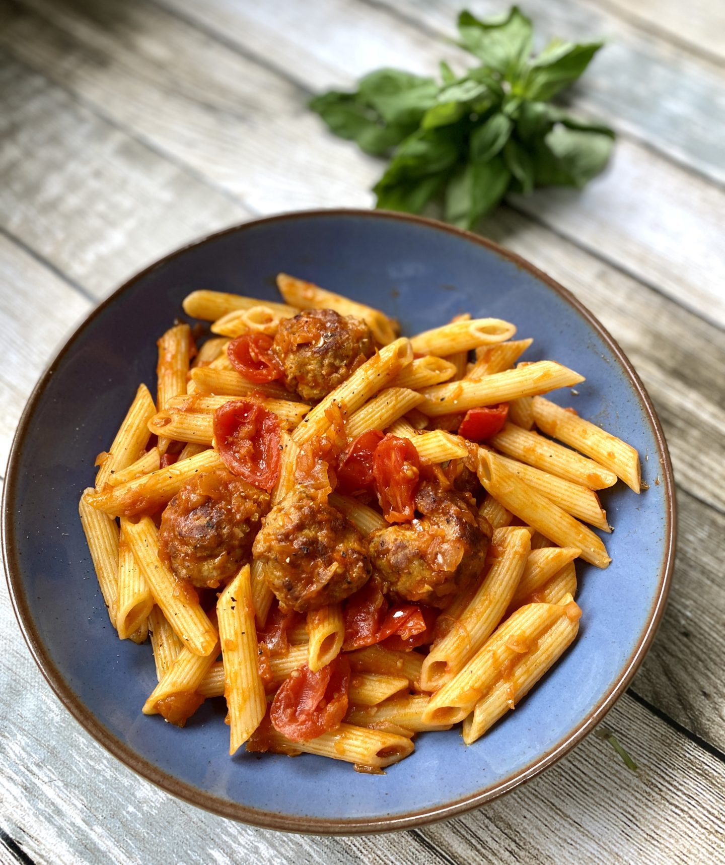 Easy meatball pasta 