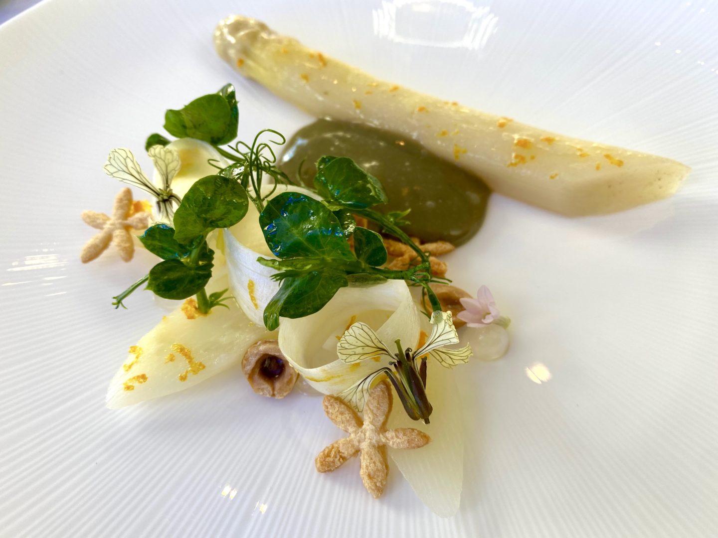 claude bosi at bibendum white asparagus