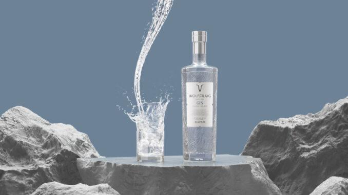 Wolfcraig Gin rocks light