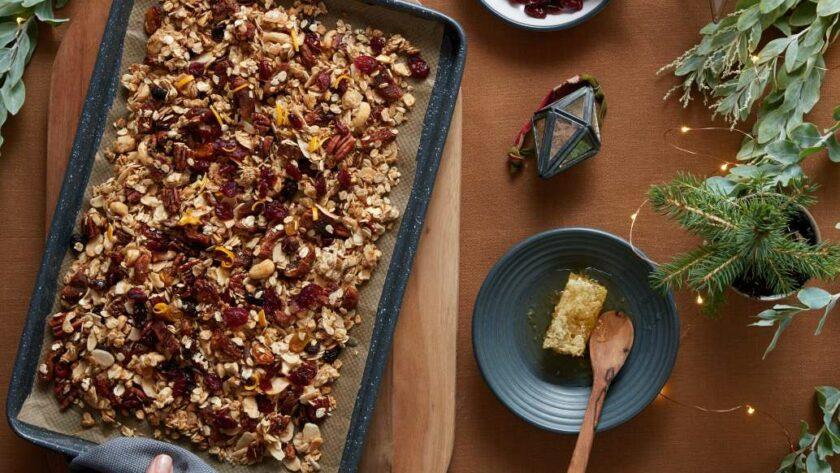 festive granola recipe