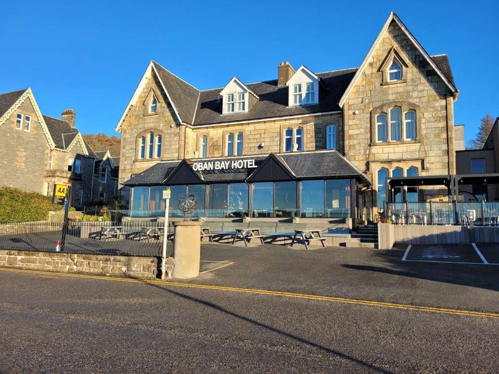 oban bay hotel outside