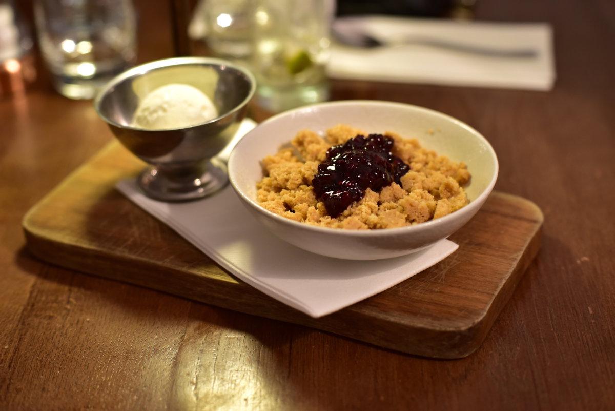 the ship inn elie dessert crumble