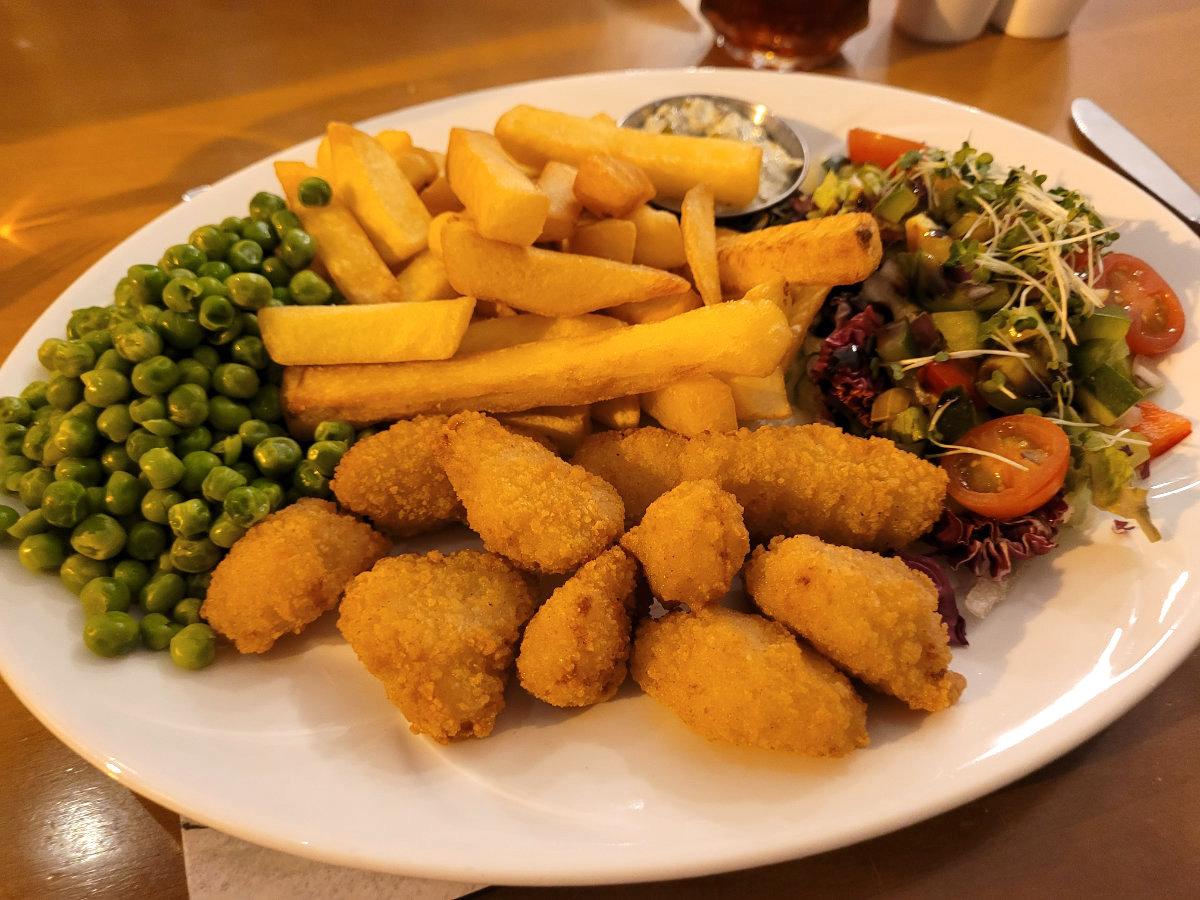 red house coupar angus scampi and chips