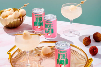 LYCHEE MARTINI CAN LIFESTYLE IMAGE