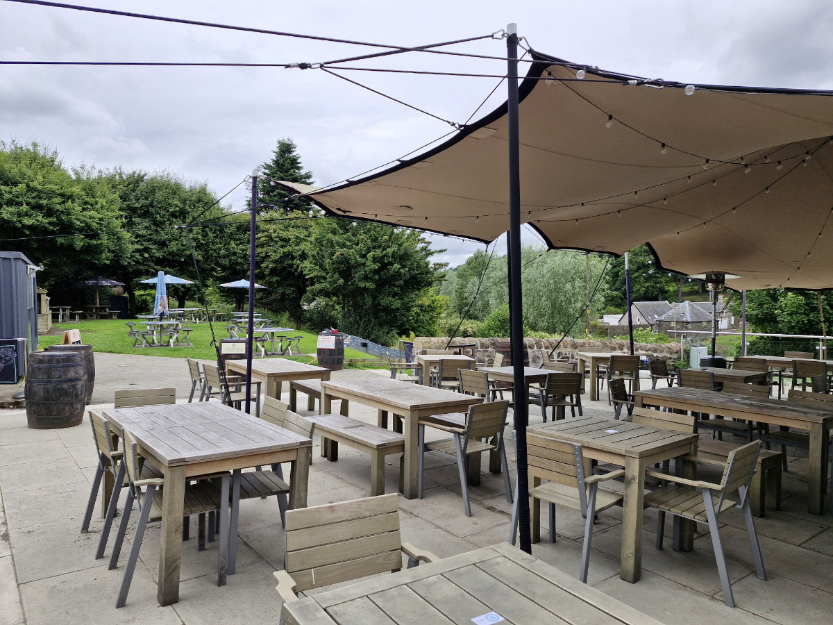 bridge inn ratho beer garden