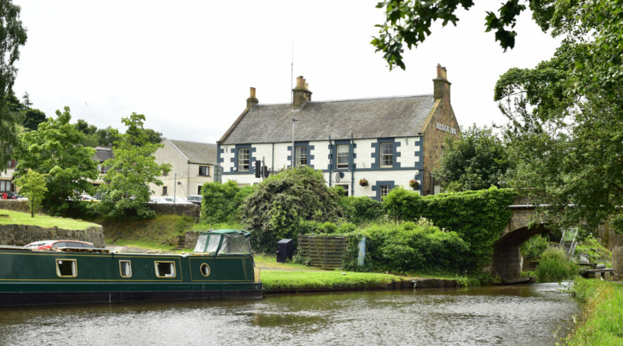 bridge inn ratho view from canal