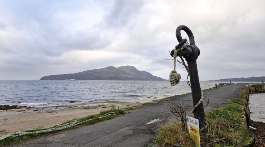 holy isle lamlash