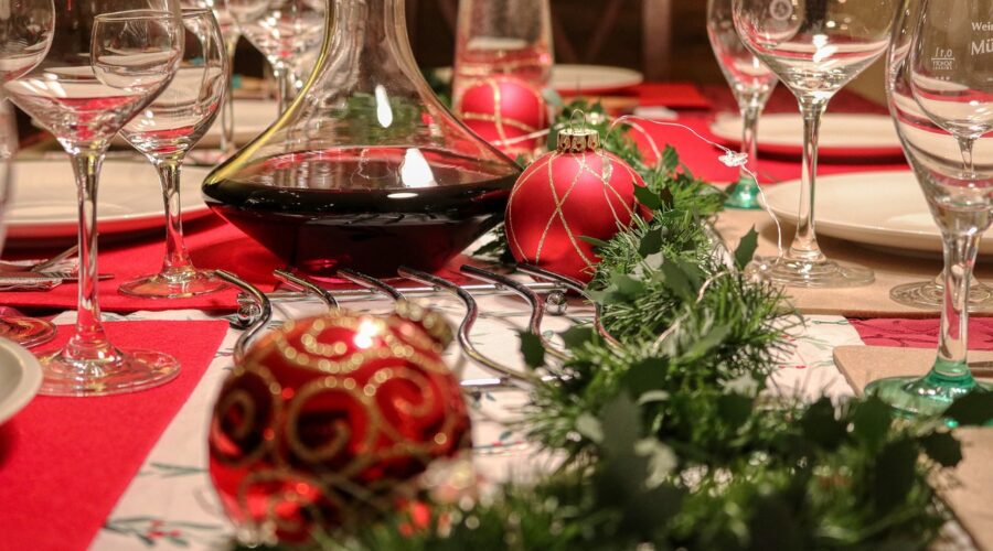 christmas wine table